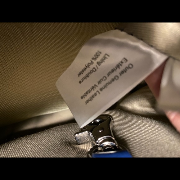 Large Danier Leather bag - Picture 7 of 13